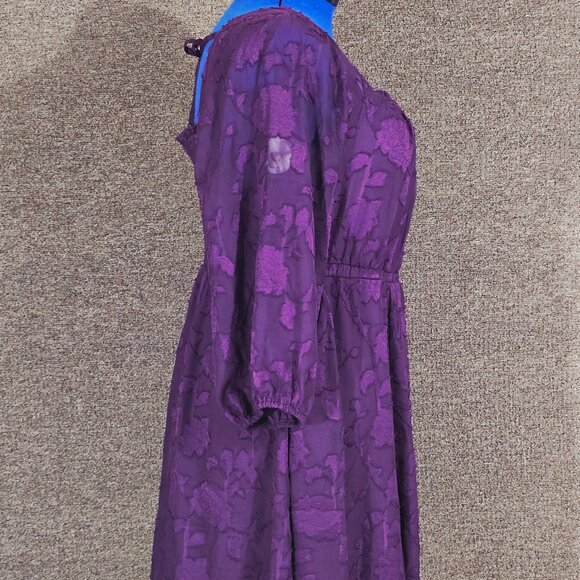 Torrid Mini Clip Floral Square Neck Tiered Pockets Dress Sz 1 Plum Pre-Owned - Picture 2 of 7